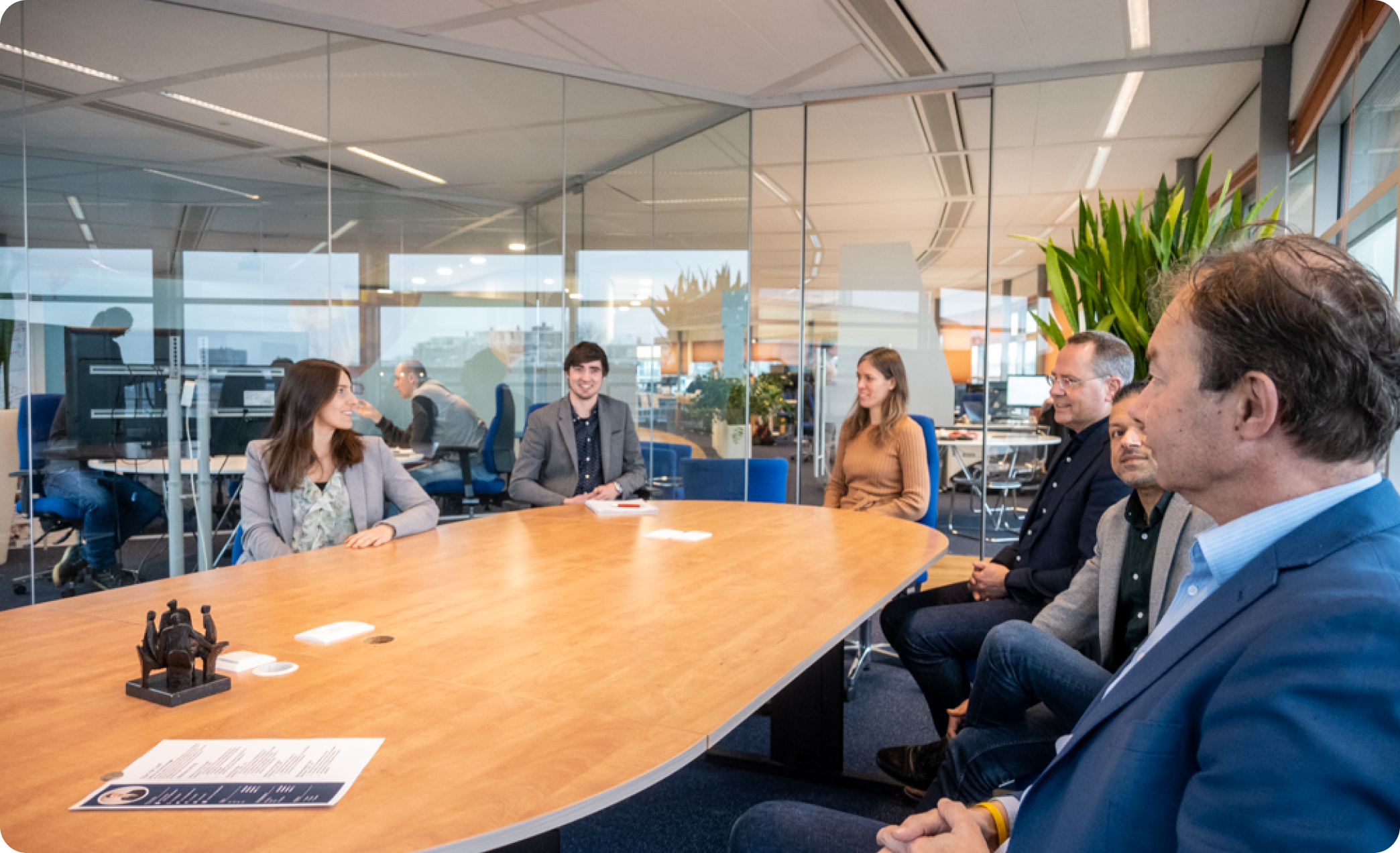 Opdracht Overheid team van adviseurs Opdracht Overheid team van adviseurs